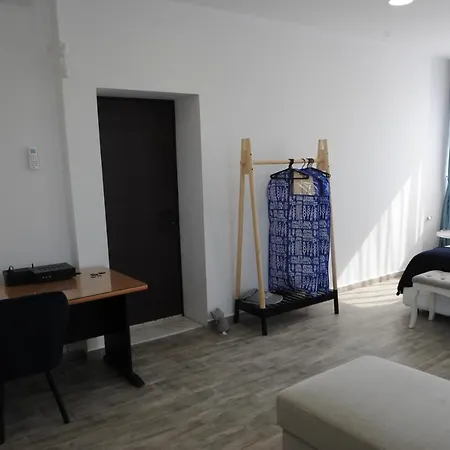 El Angel By Ntinos דירה קרמסטי