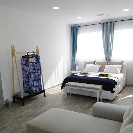 El Angel By Ntinos דירה