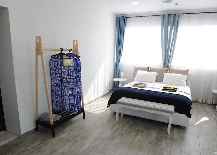 El Angel By Ntinos Кремасти