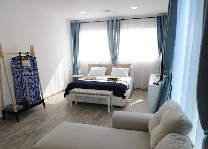 El Angel By Ntinos *