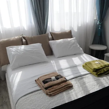 El Angel By Ntinos شقة